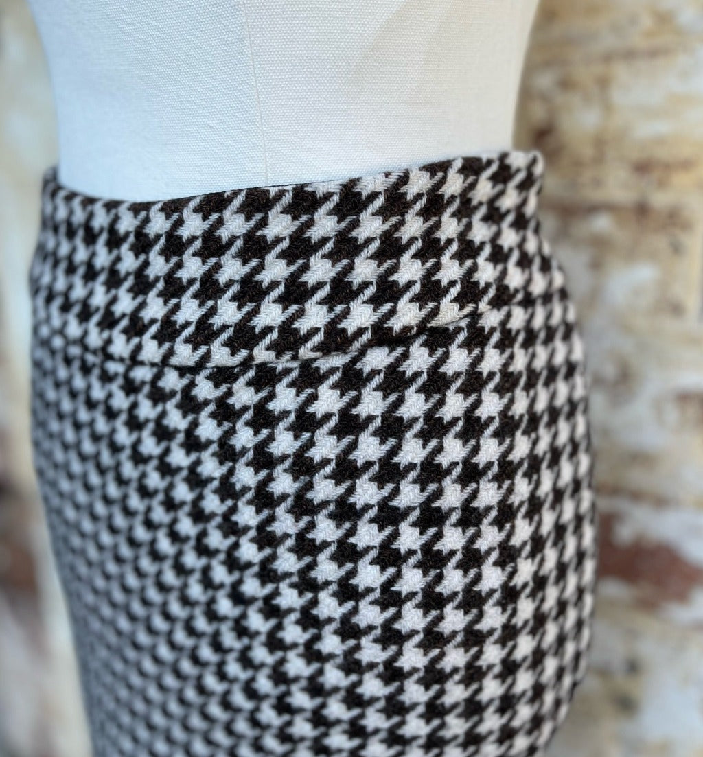H&M Houndstooth Midi Skirt (Size 8)