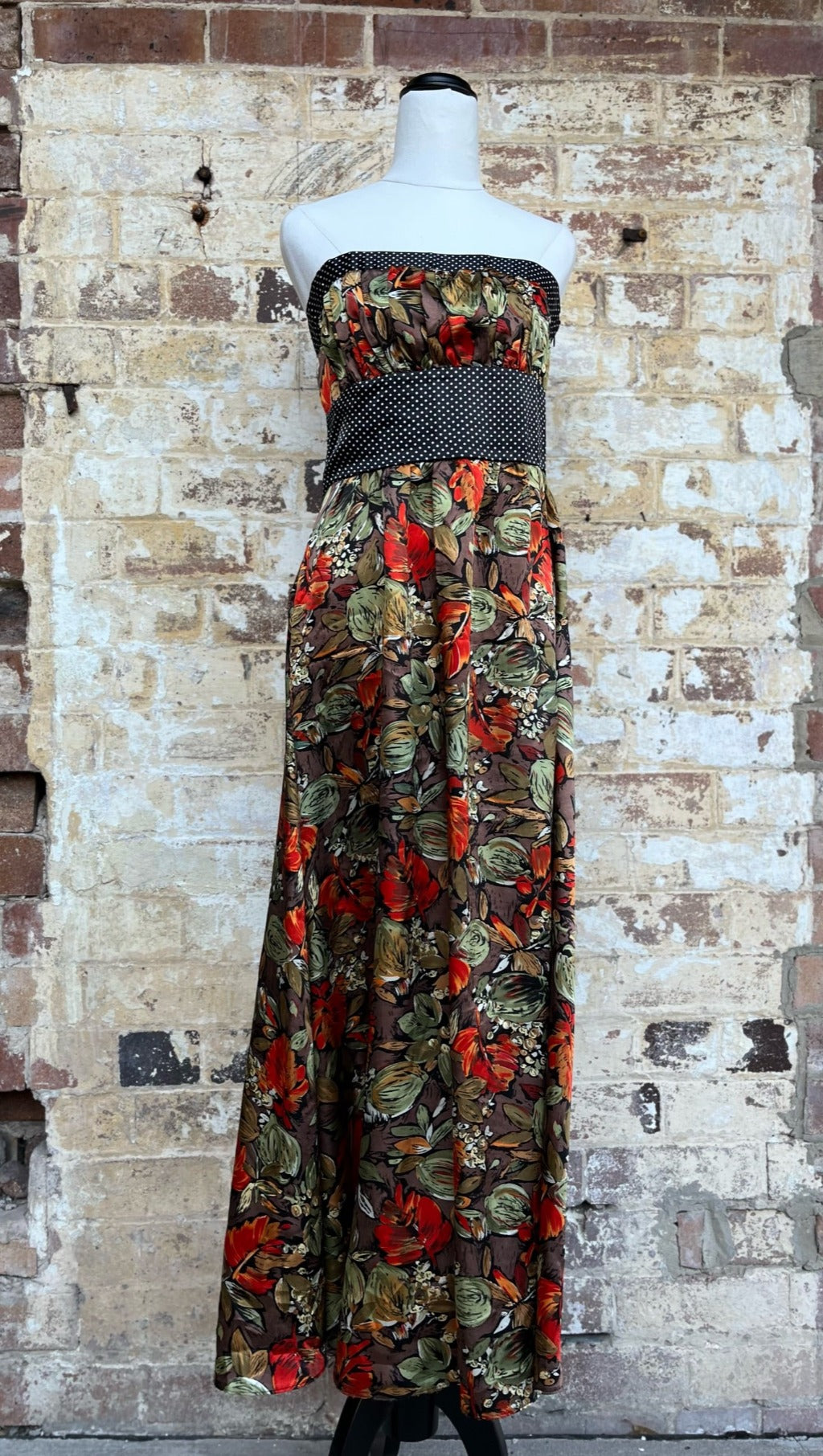 Sunny Girl Strapless Maxi Dress size 10 Op for Change