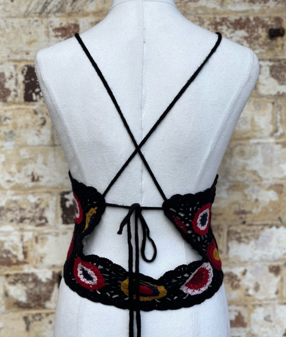 Ghanda crochet top back view