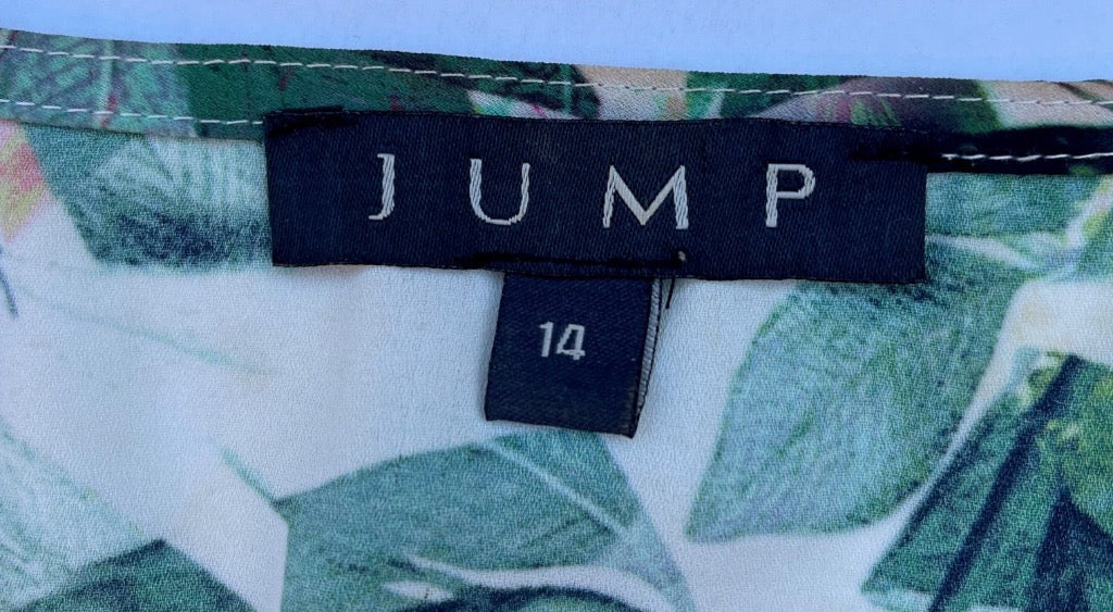 Jump Dress Label