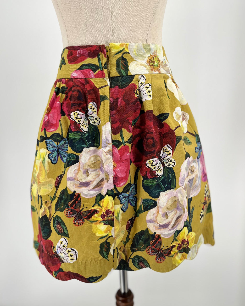 yellow floral skirt back view