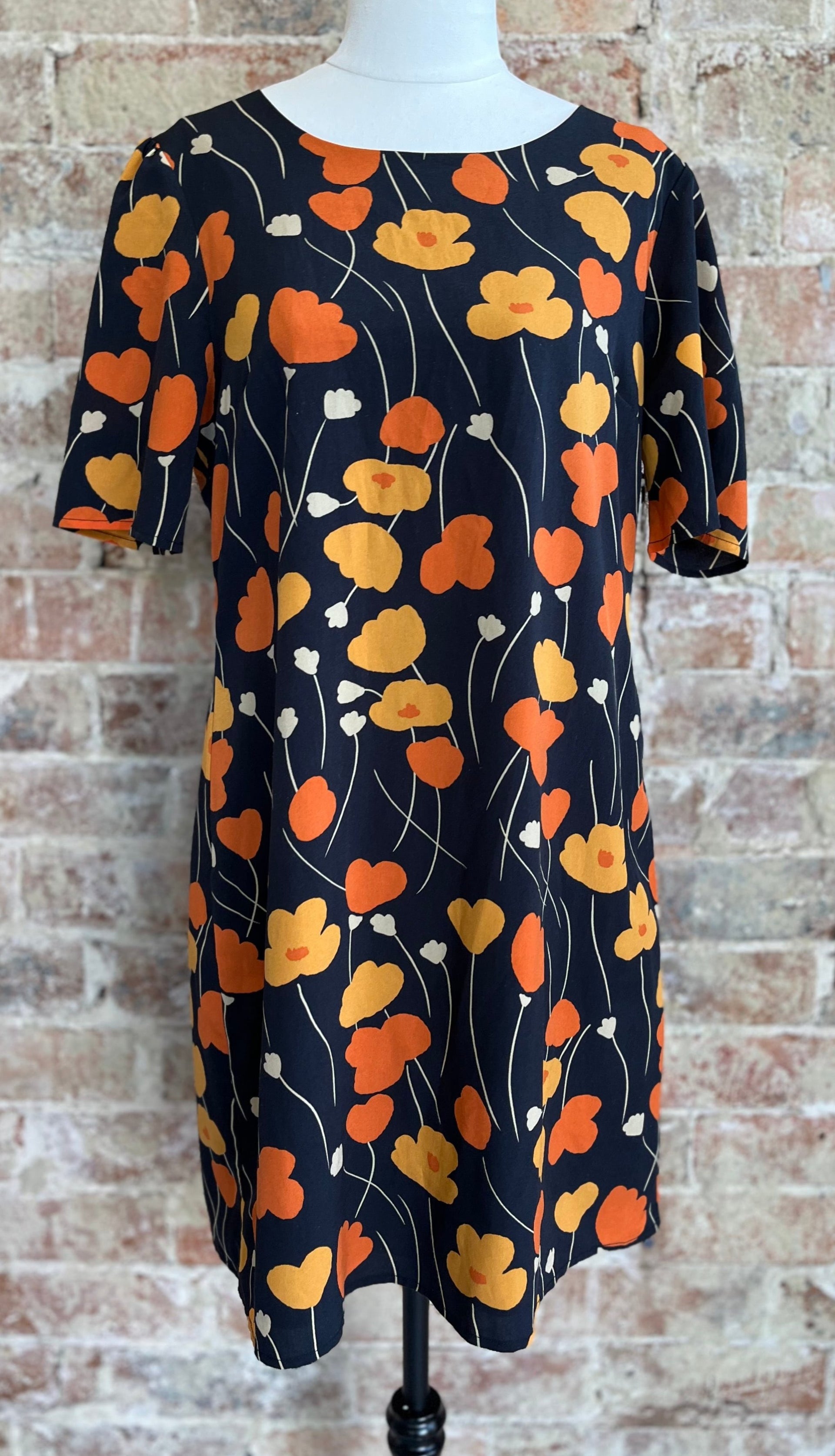 Princess Highway Funky Floral Dress (size 12) – Op for Change