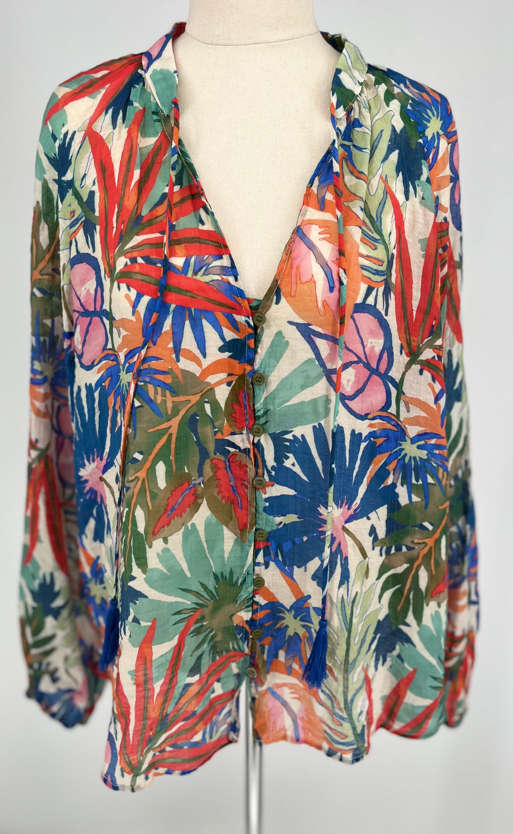 jungle pattern top on mannequin